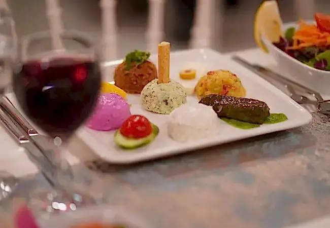 Bosphorus Cruise Tour With Dinner And Turkish Shows