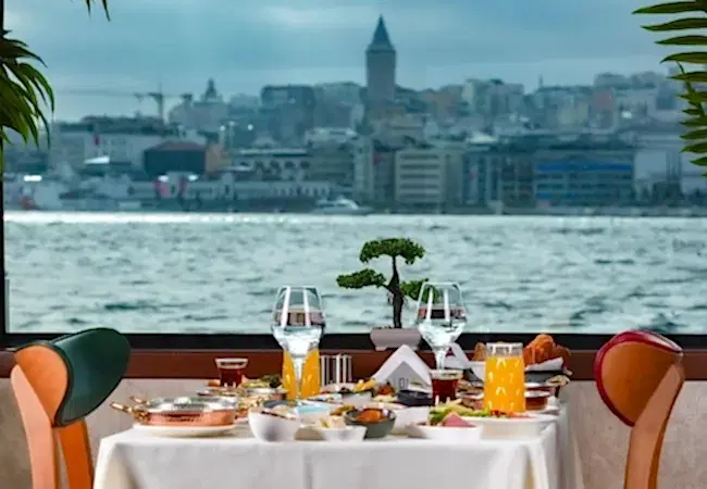 Bosphorus Cruise W Late Lunch