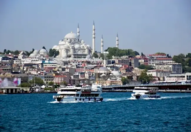 Bosphorus Cruise With Turkish Breakfast