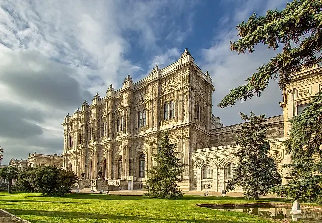 Dolmabahce Palace Harem Ticket With Audio Guide