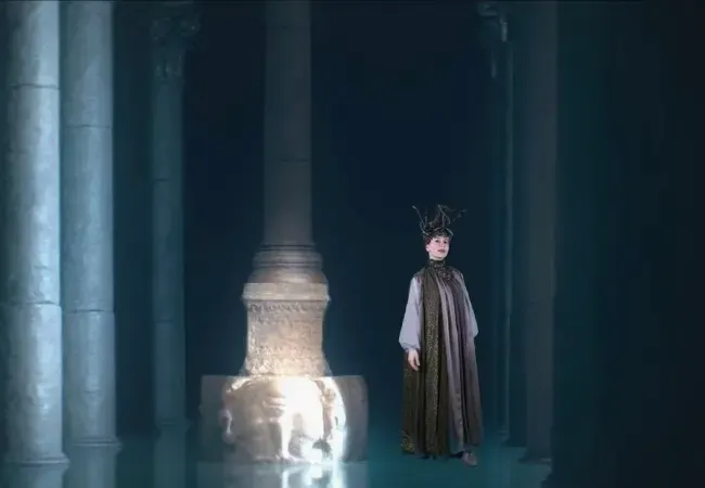 Ottoman Dress Up Photo Shoot