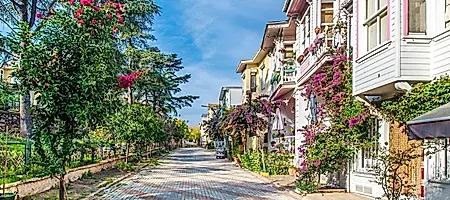 Princes Islands Boat Trip from Kabatas Port (Roundtrip)