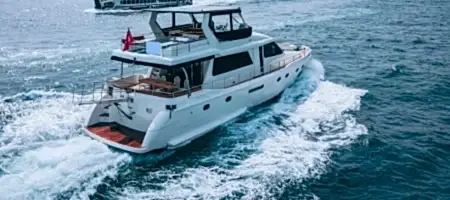 Private Istanbul Yacht Swimming Tour
