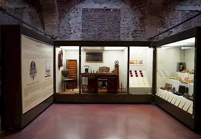 The Palace Collections Museum