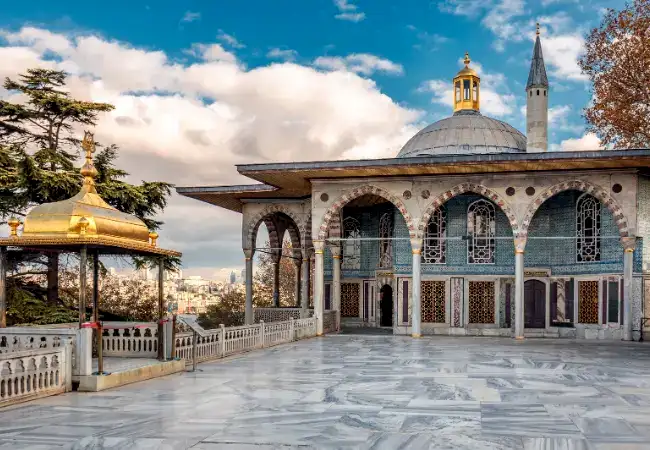 Topkapi Palace Museum Guided Tour